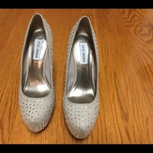 Steve Madden Taupe Suede Rhinestone Shoes